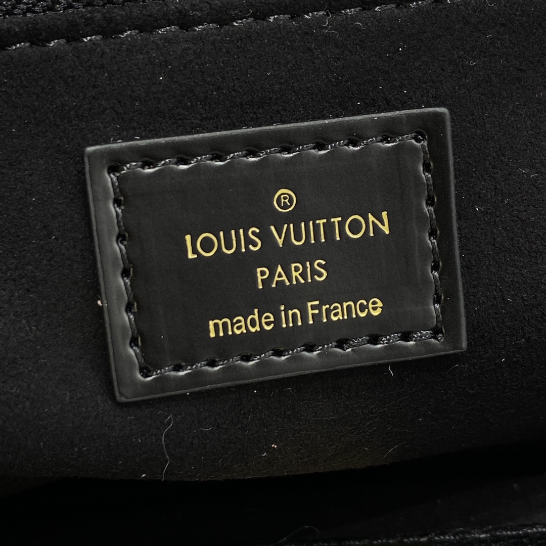 Louis Vuitton ON MY SIDE MM Tote Bag M58908 Black